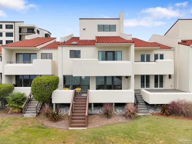 $1,325,000 | 5 Port Royal Way, Pensacola, FL 32502