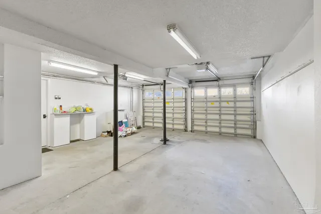 $1,325,000 | 5 Port Royal Way, Pensacola, FL 32502