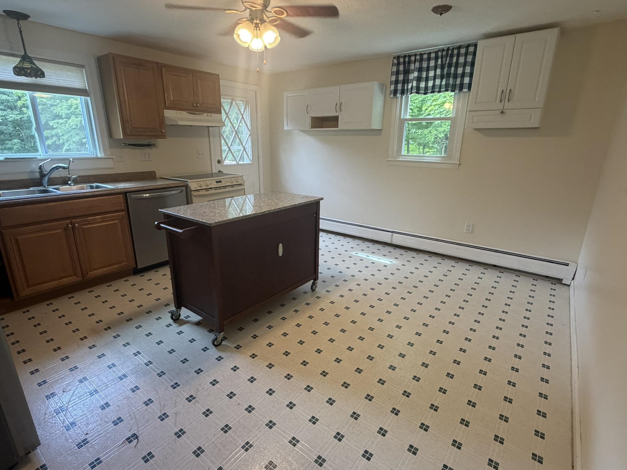 26 Twist Hill Road, Unit D Dunbarton, NH 03046 - Photo 5 of 17