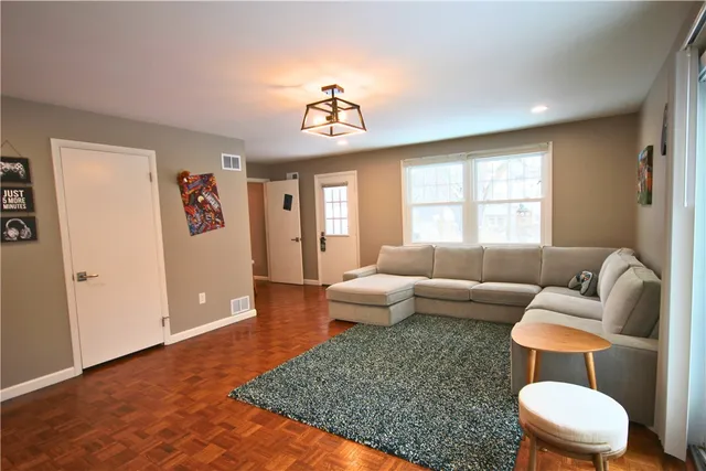 $3,500 | 16 Buchanan Road, Pittsford, NY 14534