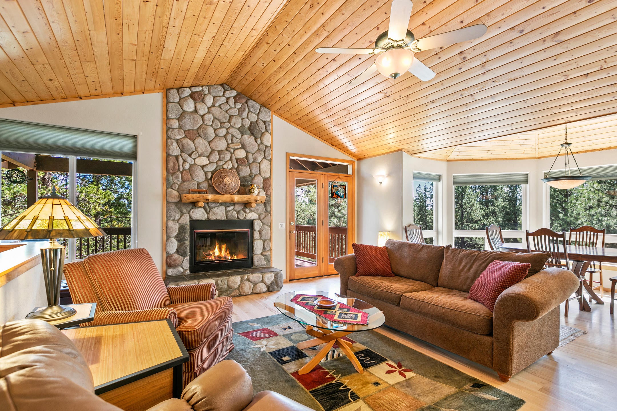 56959 Besson Road Bend, OR 97707 - Photo 5 of 38 2019_05_07_56959_besson_rd-42