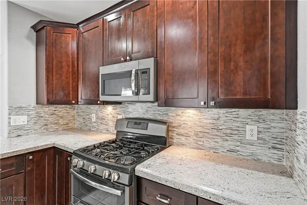 $550,000 | 216 Chiquis Court, Henderson, NV 89074