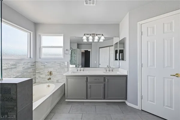 $550,000 | 216 Chiquis Court, Henderson, NV 89074