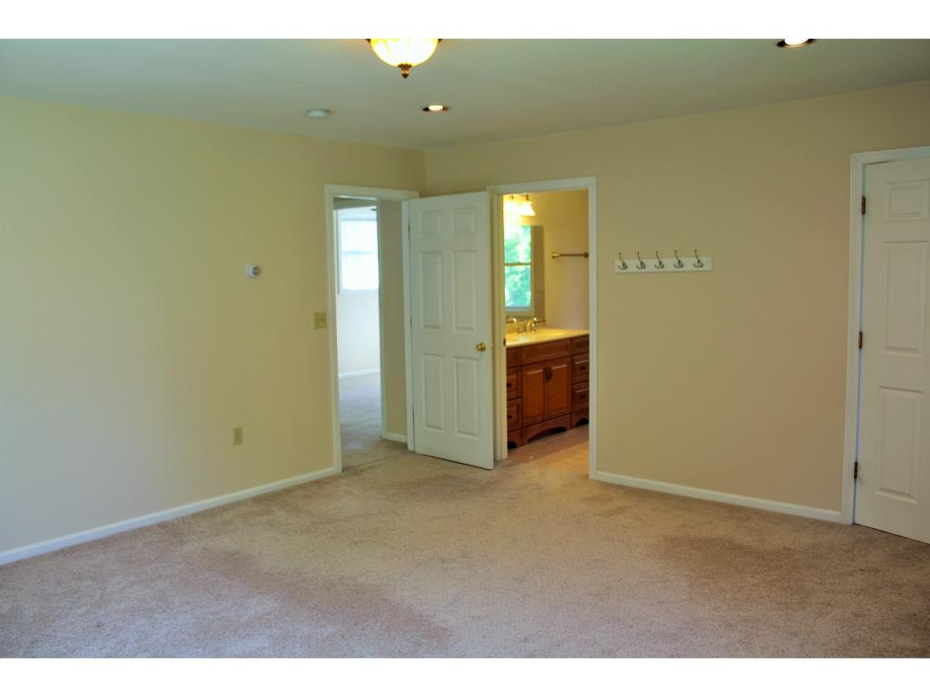 26 Rennie Road Hanover, NH 03755 - Photo 6 of 19