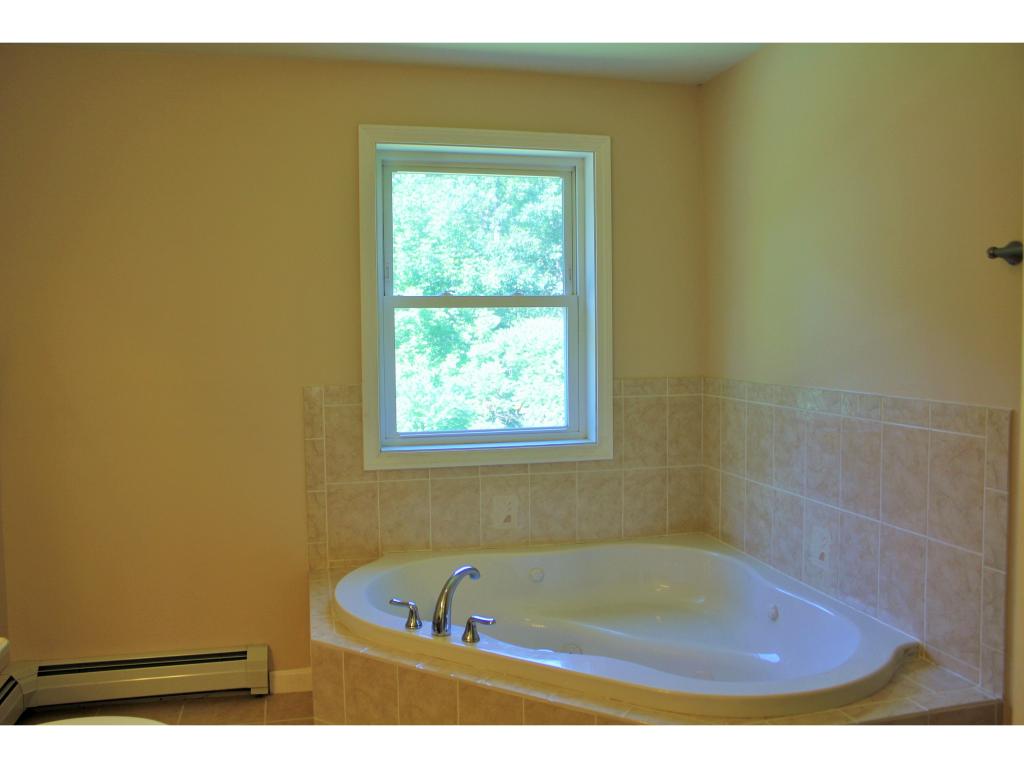 26 Rennie Road Hanover, NH 03755 - Photo 9 of 19
