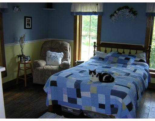 22590 Riley Road Lakeville, IN 46536 - Photo 8 of 8 Gallery Image 8