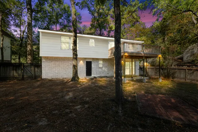 $365,000 | 12 South Cypress Pine Drive, The Woodlands, TX 77381