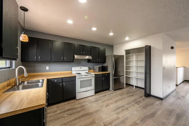 $247,500 | 1335 Highland Avenue, Sheridan, WY 82801