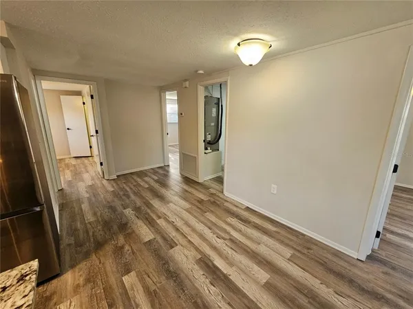 $1,995 | 4849 Camphor Avenue, Sarasota, FL 34231
