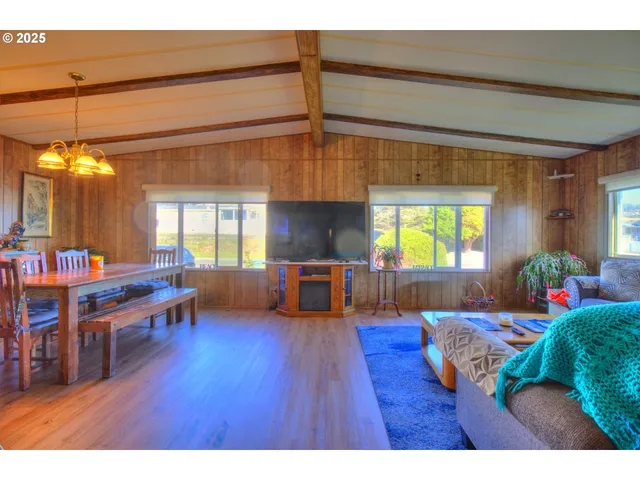 $324,000 | 1109 Rowland Lane, Brookings, OR 97415