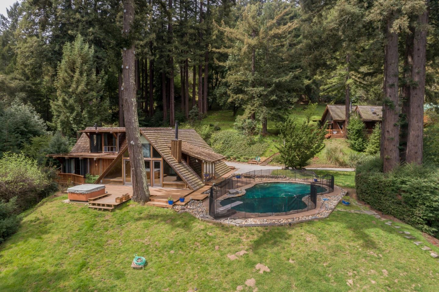 87 Upenuf Road Woodside, CA 94062 - Photo 33 of 42 an outdoor space with garden view