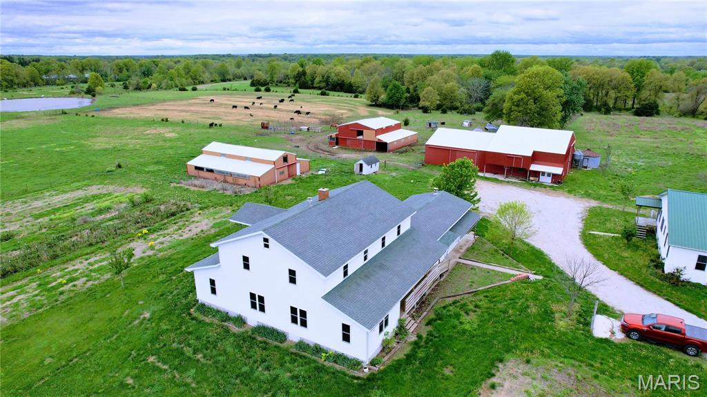 29595 Highway 3 La Plata, MO 63549 - Photo 17 of 41