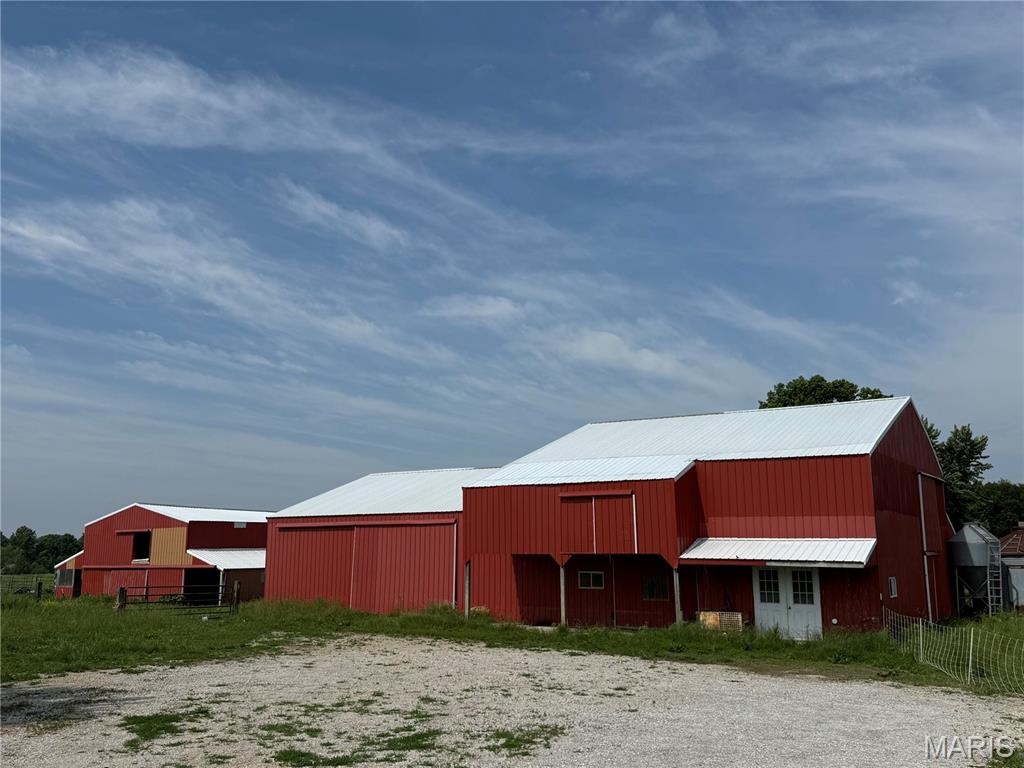 29595 Highway 3 La Plata, MO 63549 - Photo 21 of 41