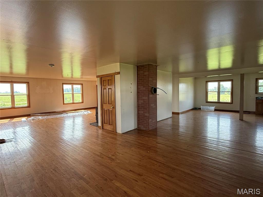 29595 Highway 3 La Plata, MO 63549 - Photo 23 of 41