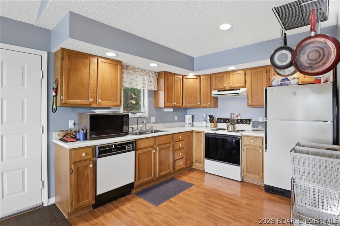 50 Benton Road Kaiser, MO 65047 - Photo 4 of 61