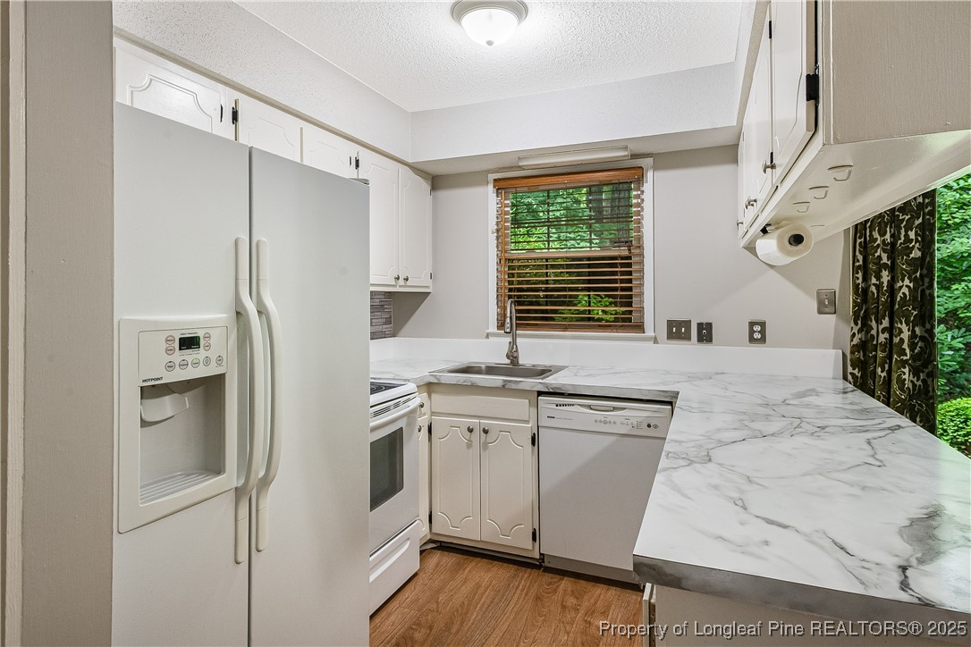 1255 Donaldson Court Cary, NC 27511 - Photo 7 of 22