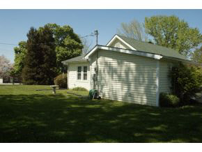 5477 South Fairfax Road Bloomington, IN 47401 - Photo 5 of 14 Gallery Image 5