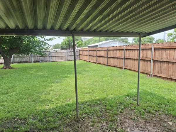 $1,995 | 209 Heather Drive, Garland, TX 75042