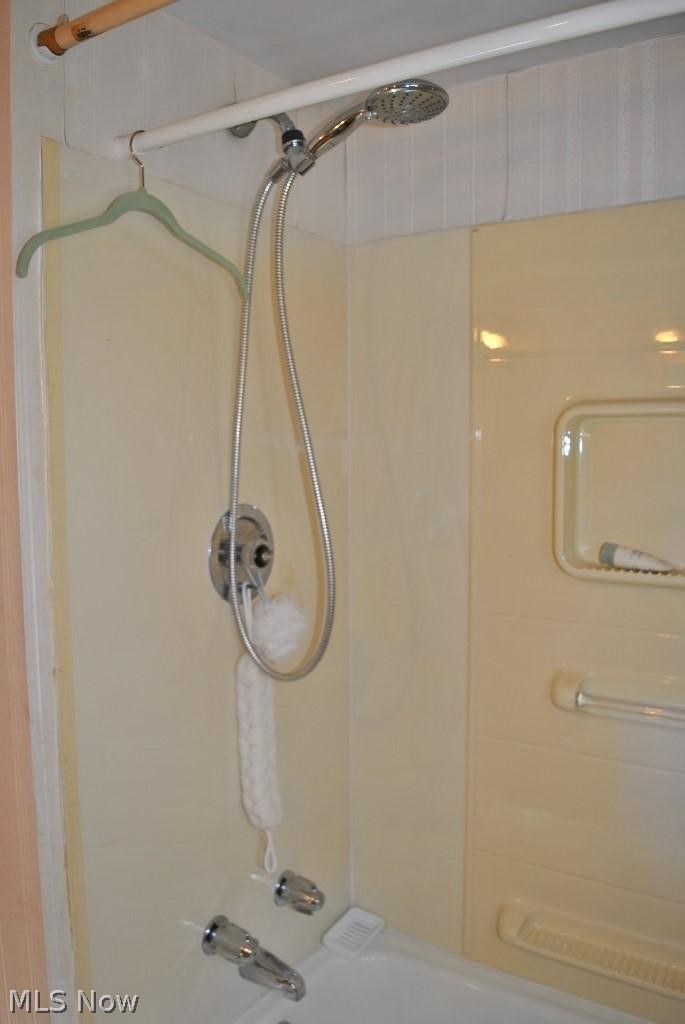 4383 Fulton Road Cleveland, OH 44144 - Photo 19 of 28 Gallery Image 19