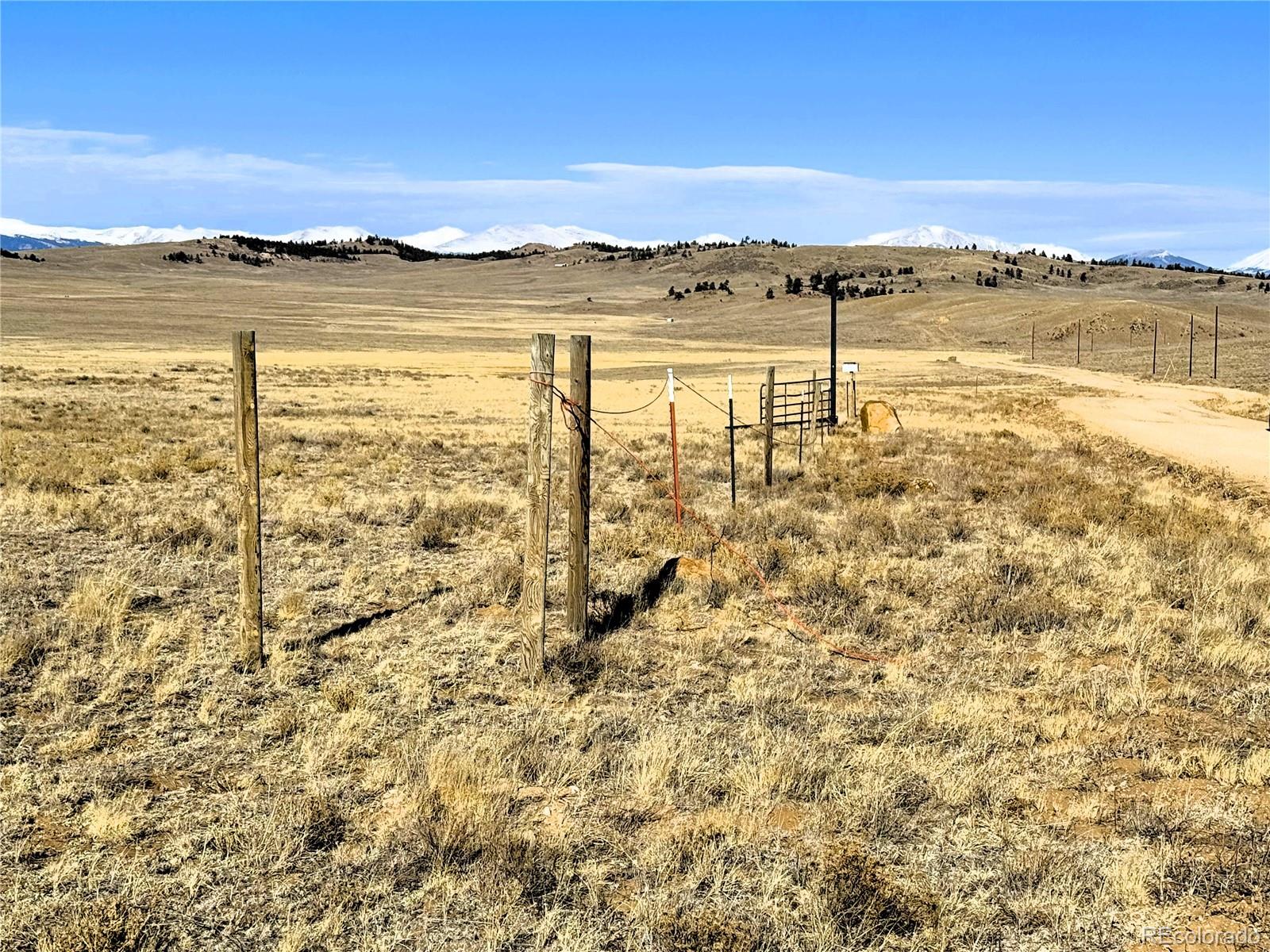 14501 Chickasaw Road Hartsel, CO 80449 - Photo 4 of 23 a view of an ocean