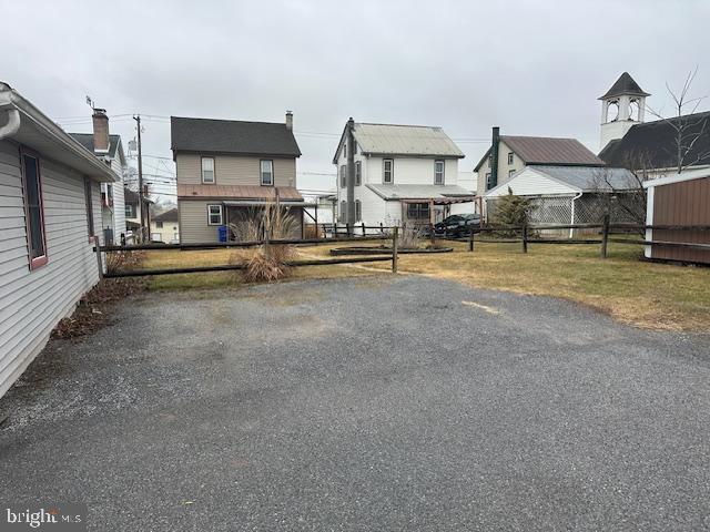 1033 Martindale Road Ephrata, PA 17522 - Photo 27 of 32 a view of a livingroom with kitchen and furniture