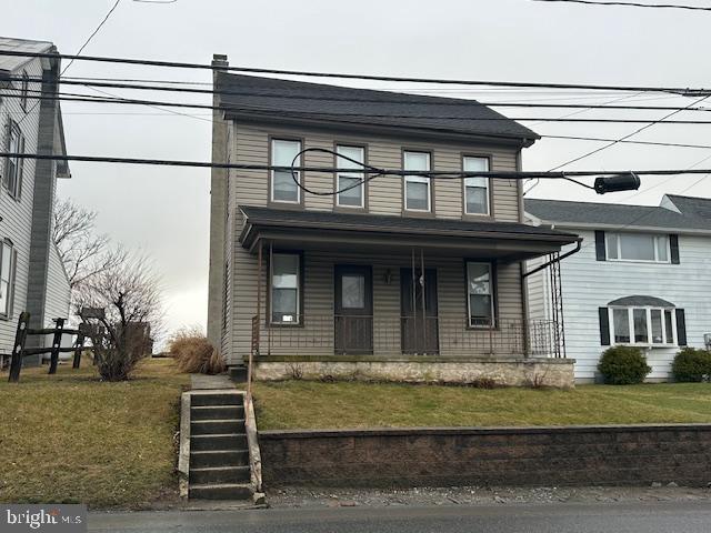 1033 Martindale Road Ephrata, PA 17522 - Photo 32 of 32 a front view of a house with a garden