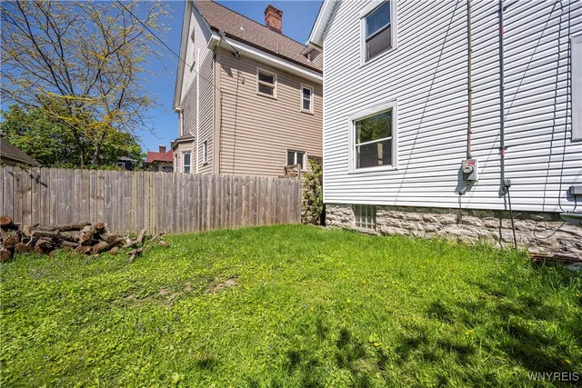 $2,200 | 95 Russell Street, Buffalo, NY 14214