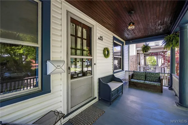 $2,200 | 95 Russell Street, Buffalo, NY 14214