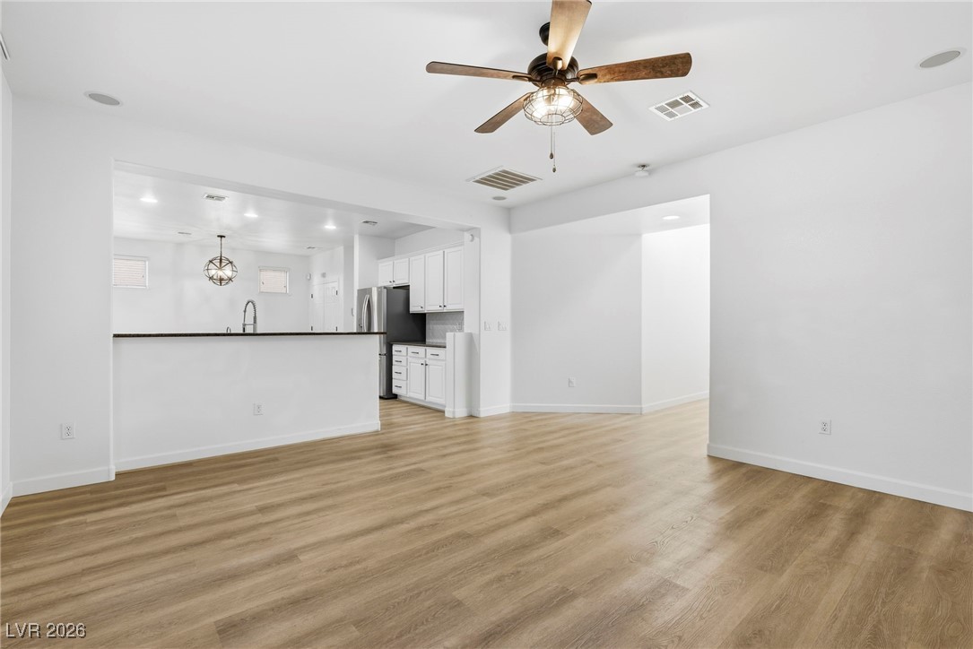 10585 Cave Ridge Street Las Vegas, NV 89179 - Photo 11 of 36