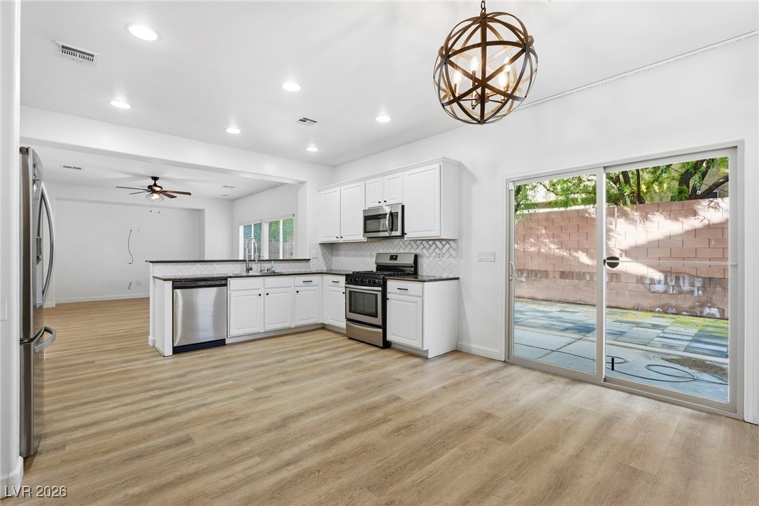 10585 Cave Ridge Street Las Vegas, NV 89179 - Photo 14 of 36