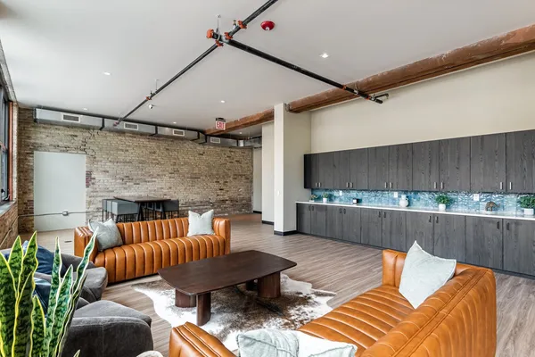 $5,435 | 2032 North Clybourn Avenue, Unit 337, Chicago, IL 60614