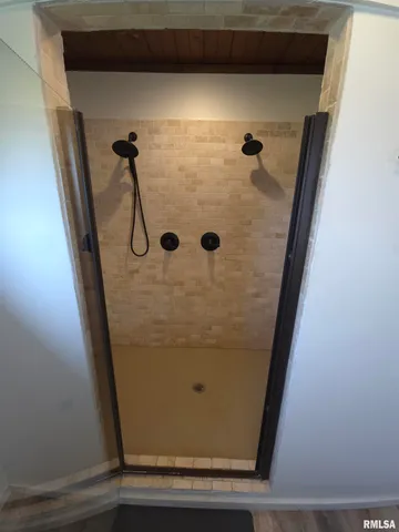 $559,000 | 3477 Sneed Road, Carbondale, IL 62902