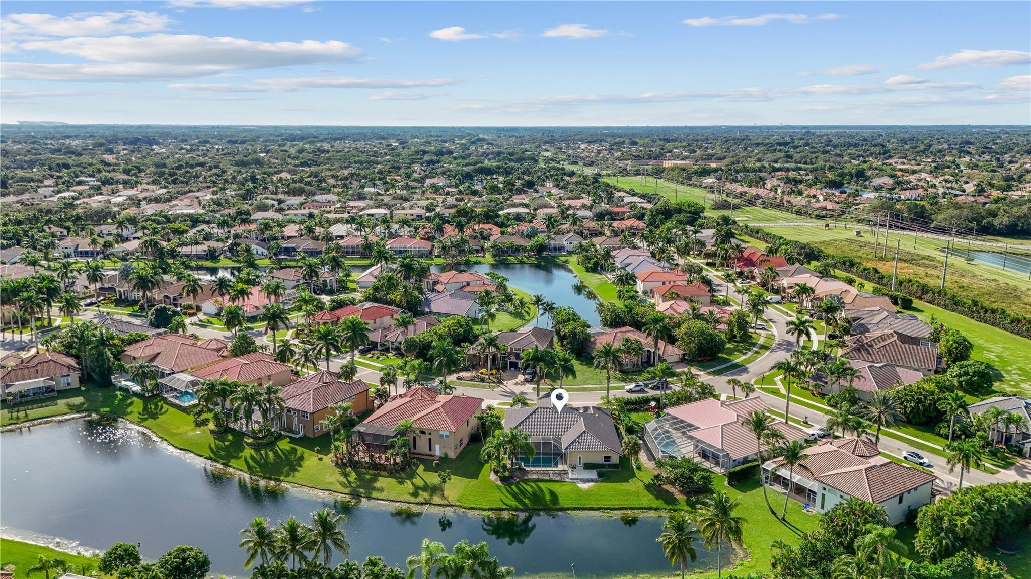 20220 Ocean Key Drive Boca Raton, FL 33498 - Photo 40 of 43 an aerial view of residential houses with outdoor space and ocean view