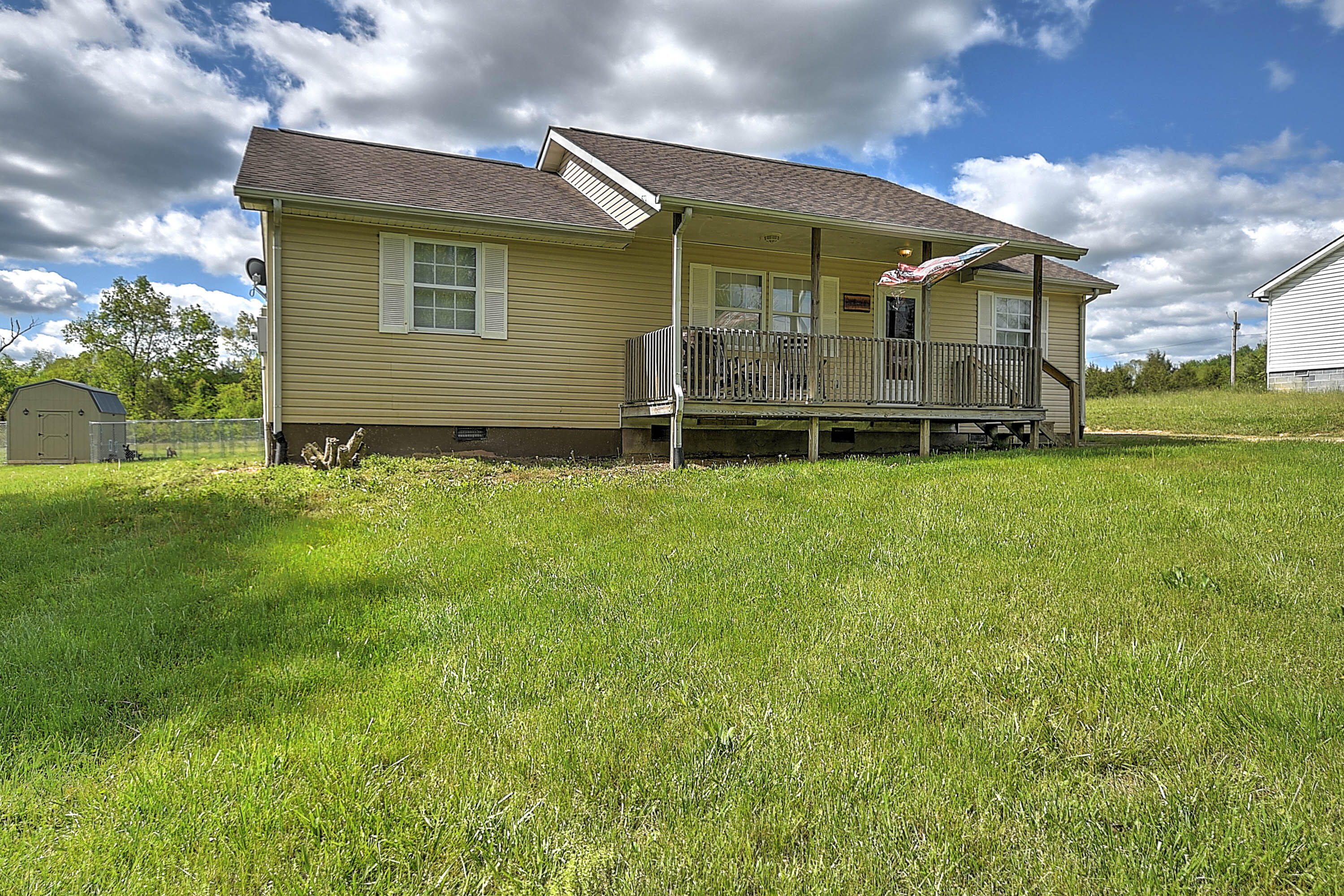2805 North Wesley Chapel Road Greeneville, TN 37745 - Photo 4 of 32 Wesley Chapel-3