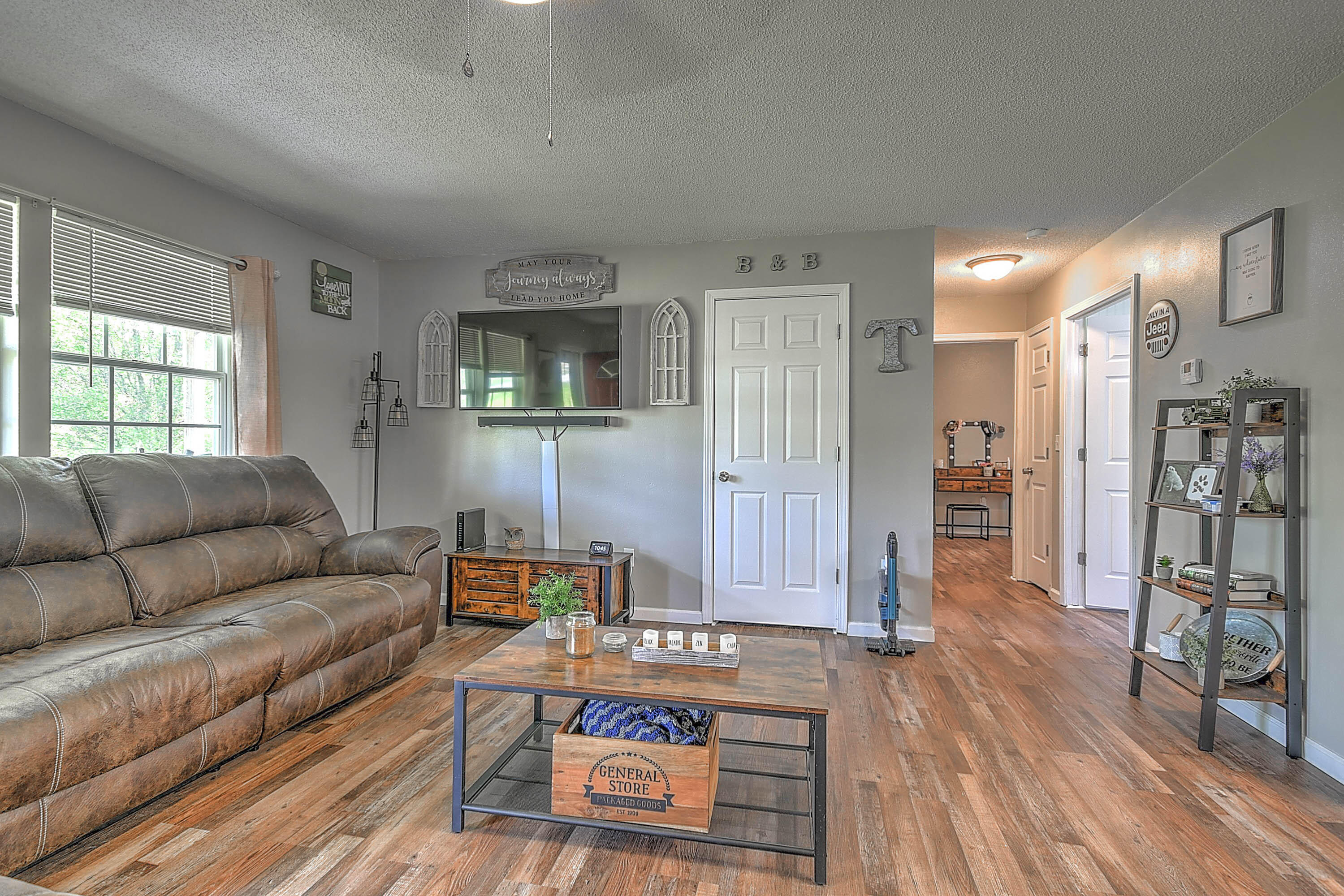2805 North Wesley Chapel Road Greeneville, TN 37745 - Photo 7 of 32 Wesley Chapel-6