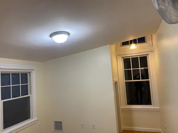 $4,975 | 12 Eliot Crescent, Unit 2, Brookline, MA 02467