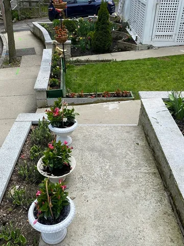 $4,975 | 12 Eliot Crescent, Unit 2, Brookline, MA 02467