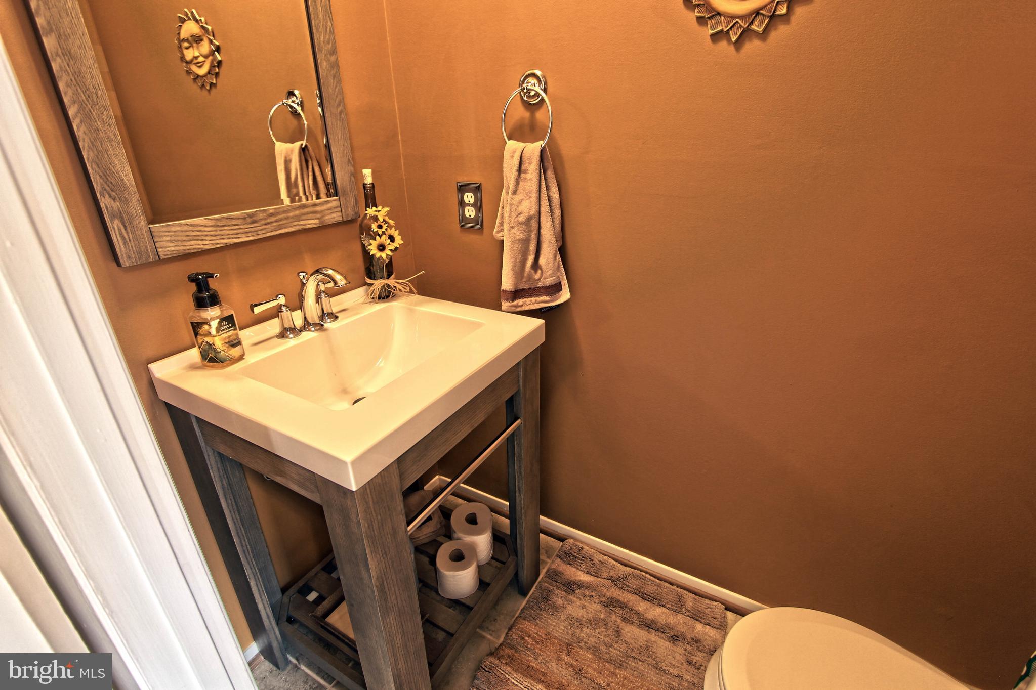 13108 Poplar Tree Road Fairfax, VA 22033 - Photo 20 of 43 Gallery Image 20