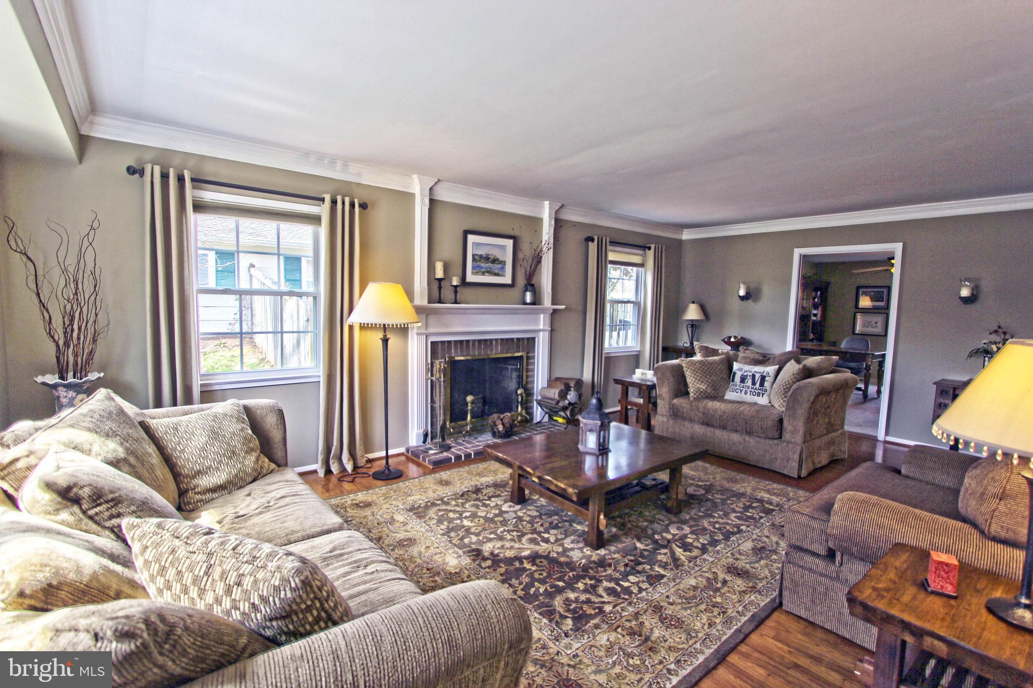 13108 Poplar Tree Road Fairfax, VA 22033 - Photo 3 of 43 Gallery Image 3