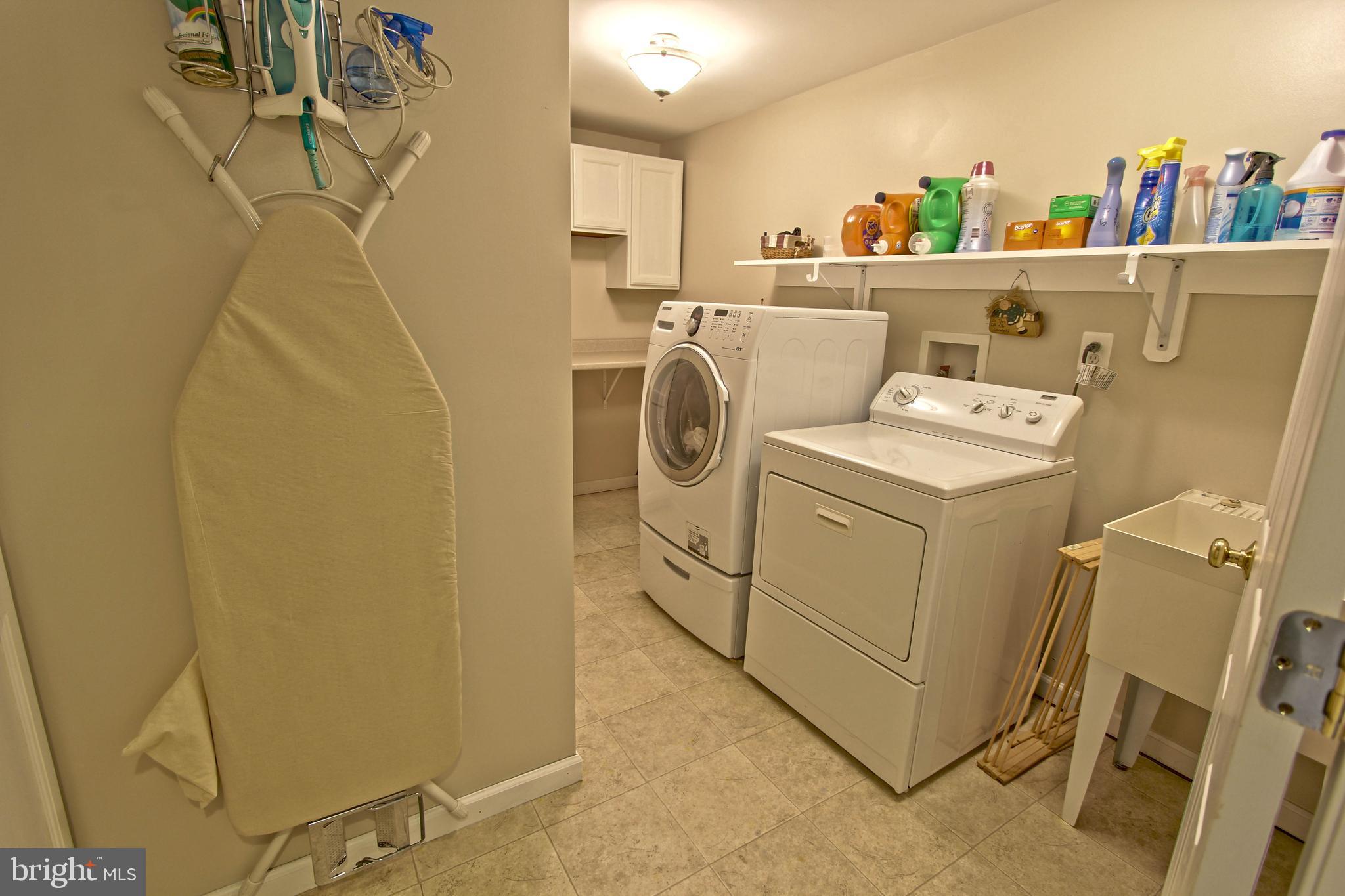 13108 Poplar Tree Road Fairfax, VA 22033 - Photo 37 of 43 Gallery Image 37