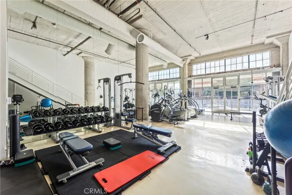 $4,150 | 1850 Industrial Street, Unit 504, Los Angeles, CA 90021