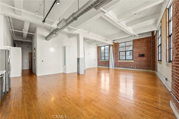 $4,150 | 1850 Industrial Street, Unit 504, Los Angeles, CA 90021