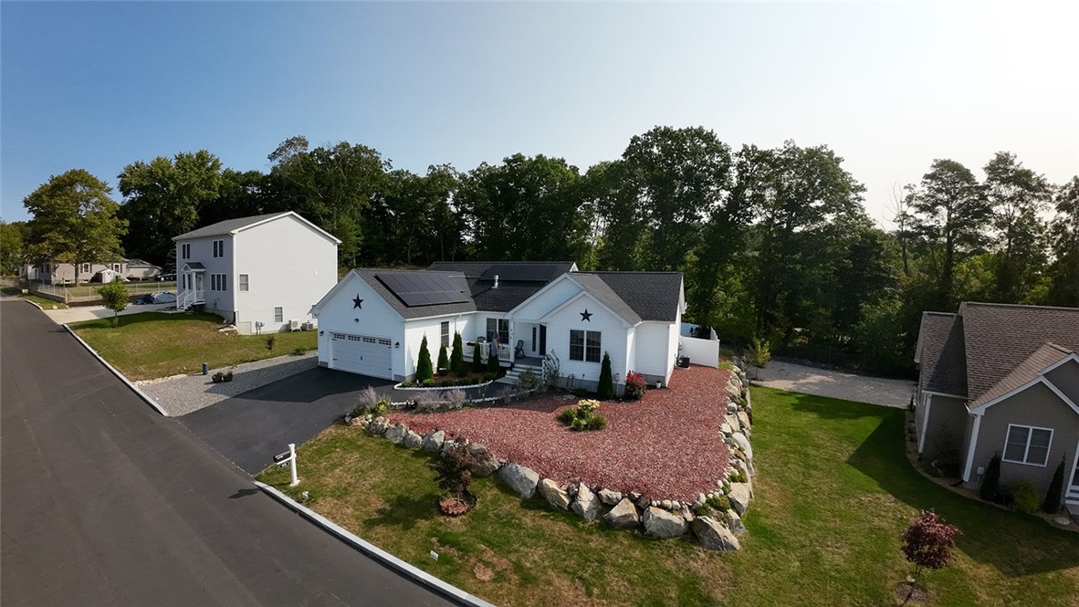 456 Lucille Street Woonsocket, RI 02895 - Photo 1 of 33 Gallery Image 1
