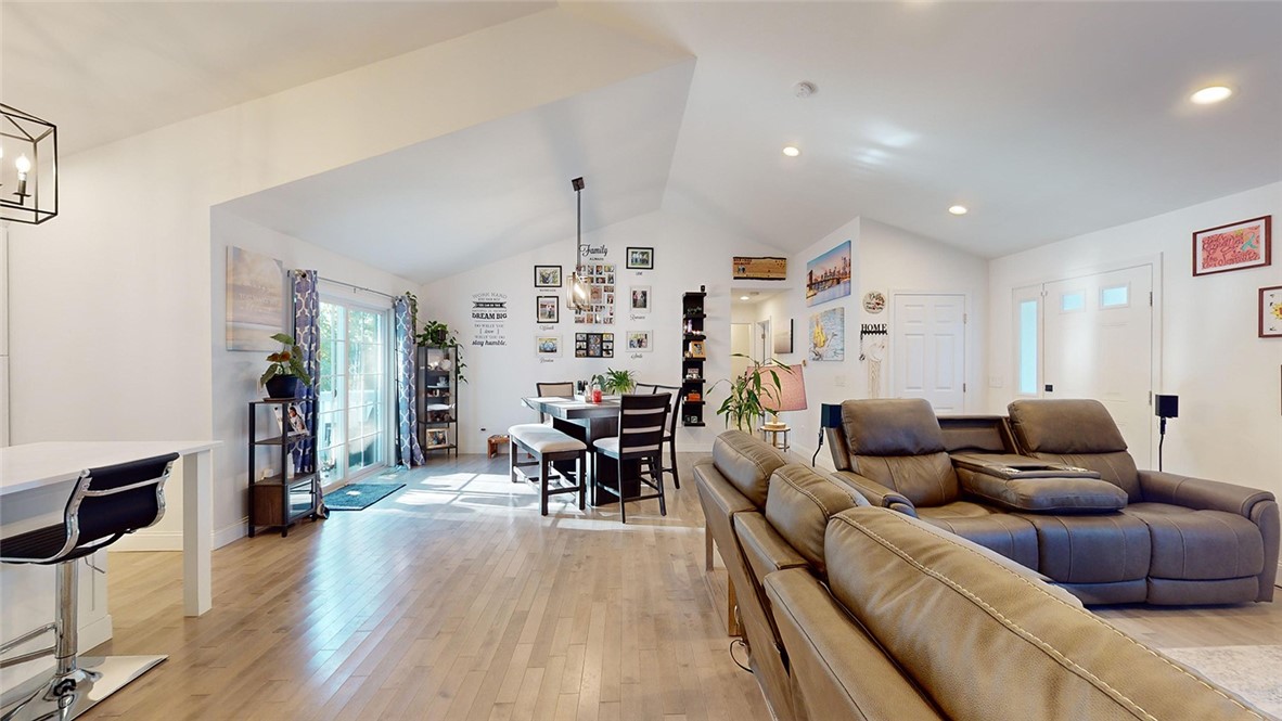 456 Lucille Street Woonsocket, RI 02895 - Photo 11 of 33 Gallery Image 11