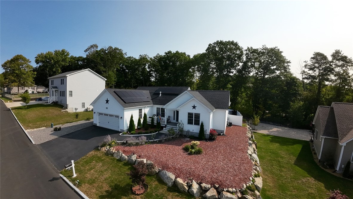 456 Lucille Street Woonsocket, RI 02895 - Photo 27 of 33 Gallery Image 27