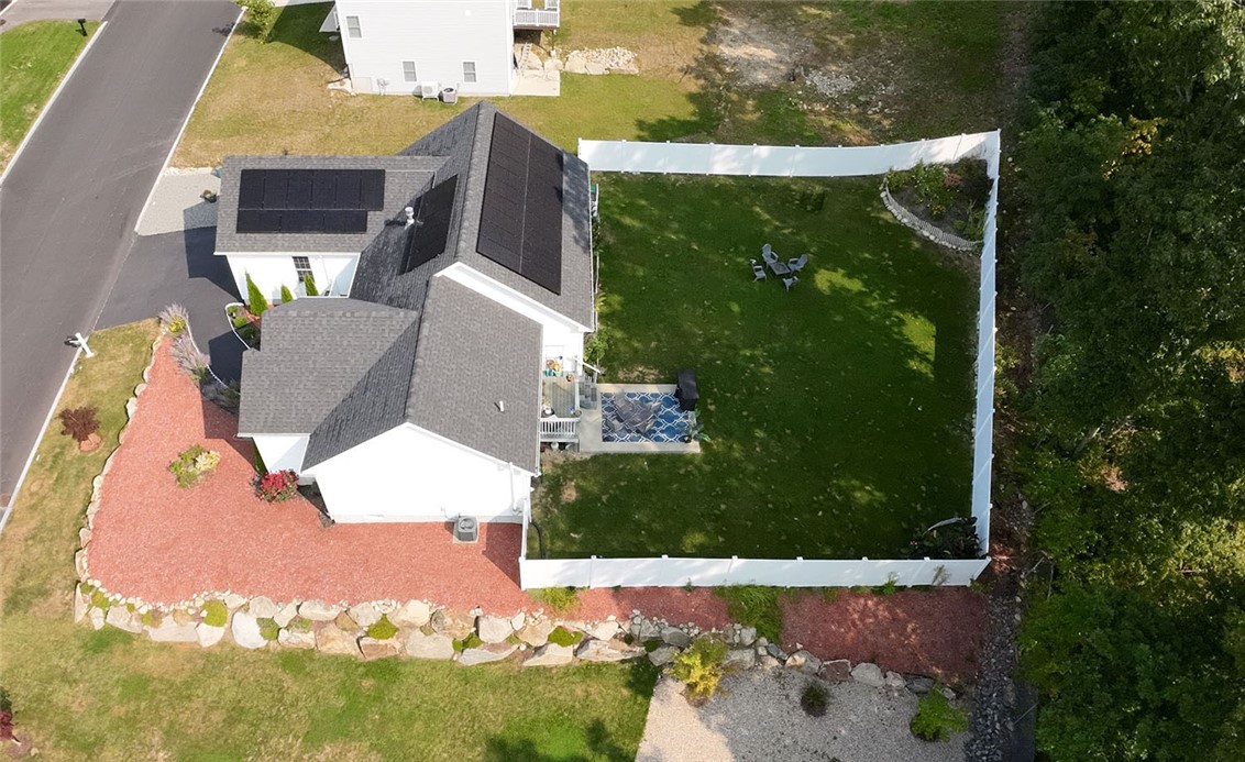 456 Lucille Street Woonsocket, RI 02895 - Photo 30 of 33 Gallery Image 30