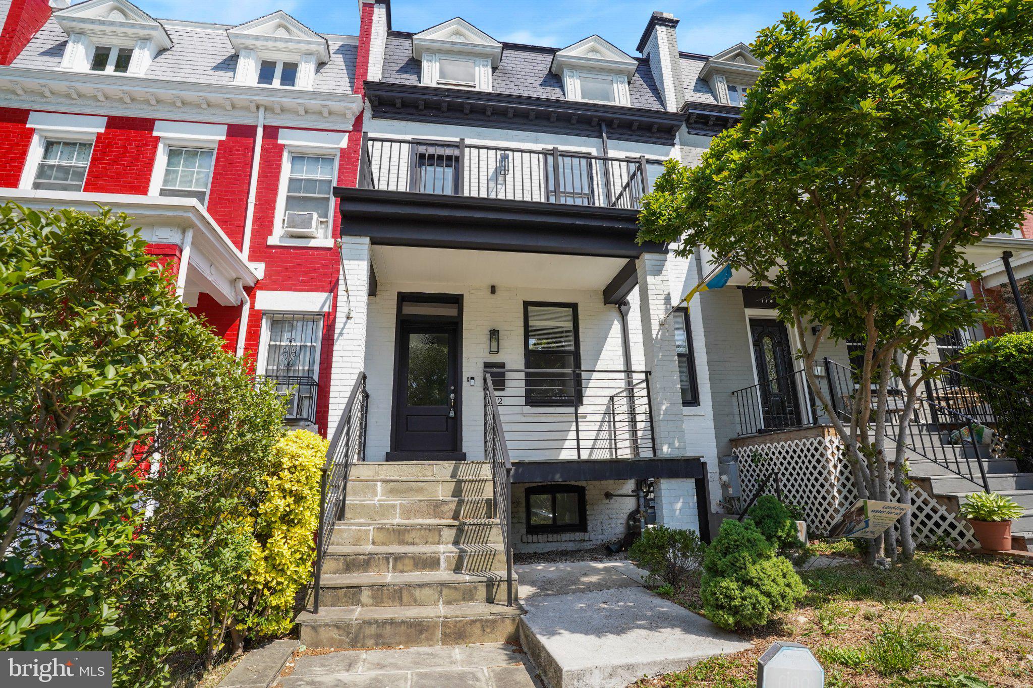 112 V Street Northeast Washington, DC 20002 - Photo 1 of 25 a front view of a house