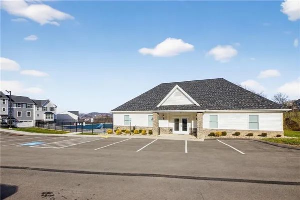 $365,500 | 435 Greenwood Drive, Canonsburg, PA 15317