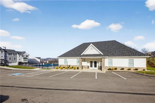 $384,900 | 435 Greenwood Drive, Canonsburg, PA 15317