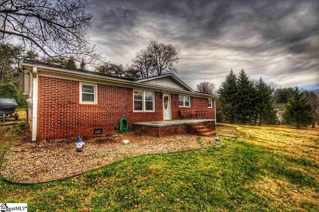 3 Charing Cross Road Taylors, SC 29687 - Photo 12 of 16